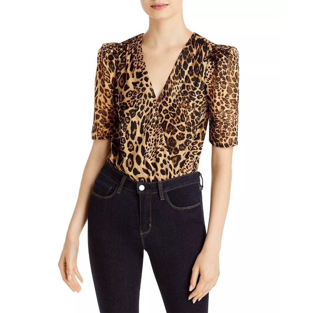 LINI Alyse Animal Print Short Sleeve V-Neck Bodysuit - Small - NWT